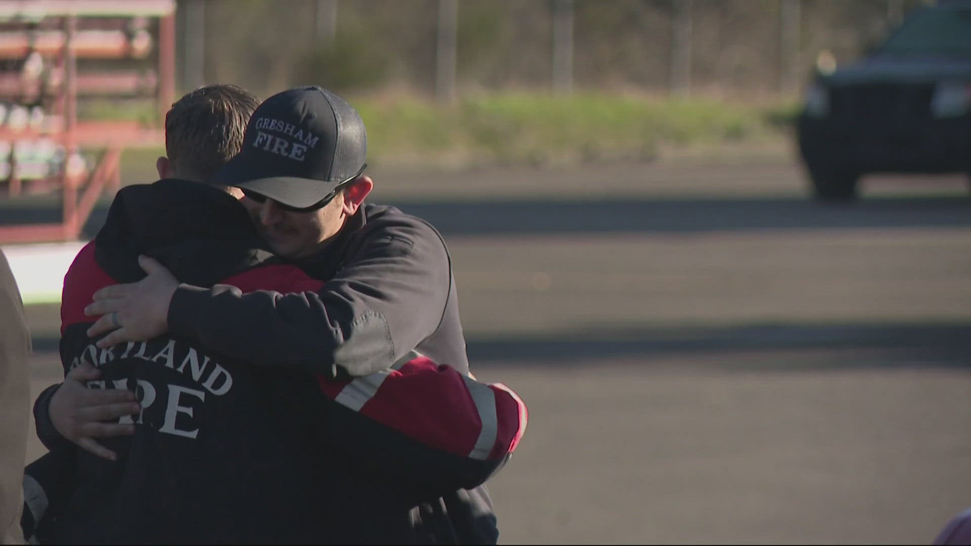 Oregon strike teams return home after fighting California wildfires ...