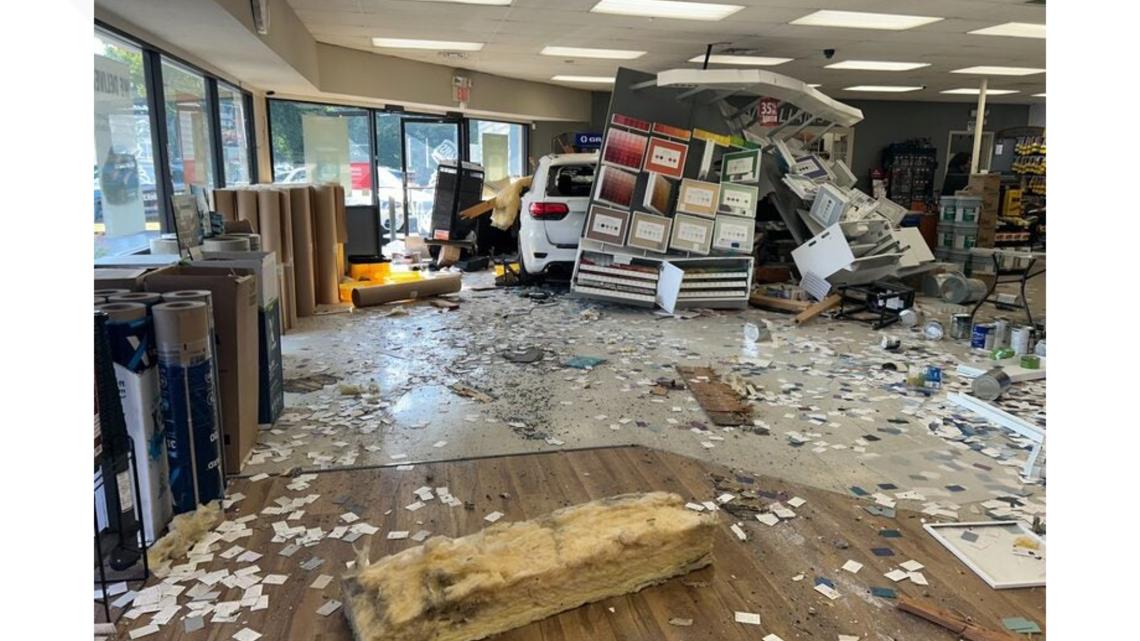 Suspect arrested after crashing into Portland paint store and breaking into near...