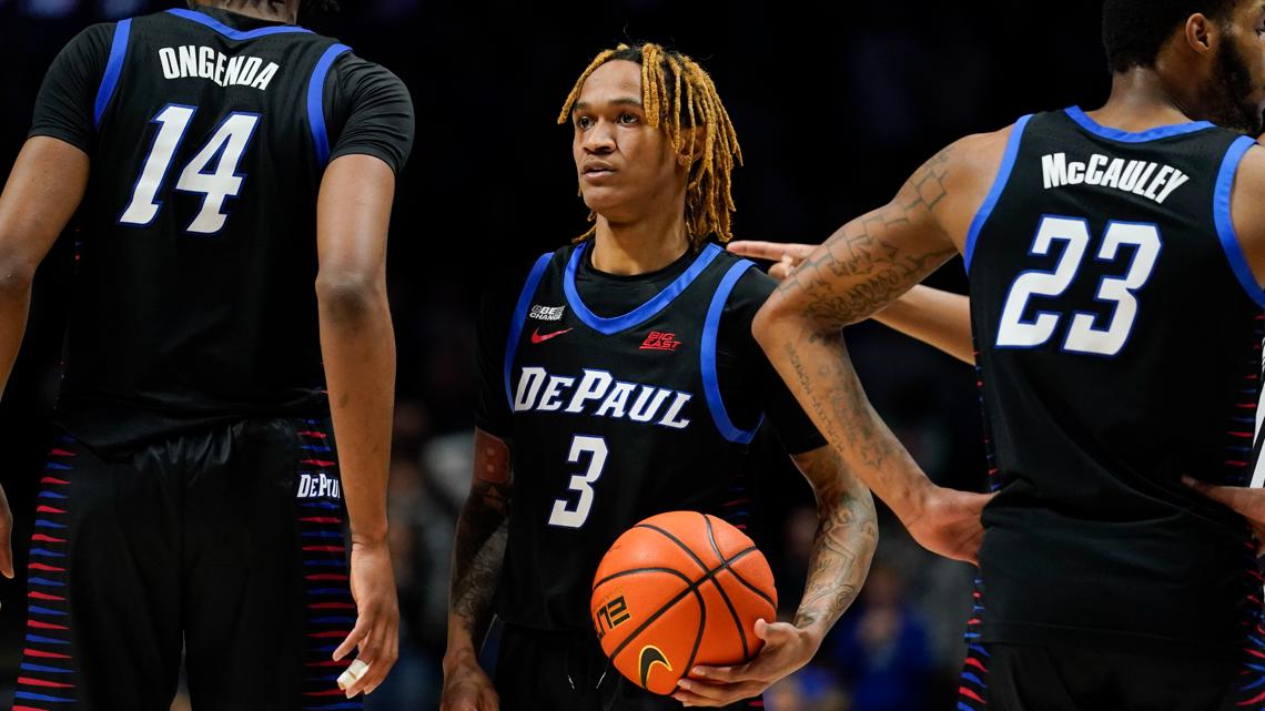 Ex-Oregon Ducks guard accused of rigging basketball games; program not implicated