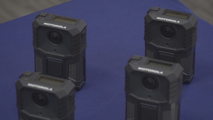 Salem police officers will start wearing body cameras on Monday