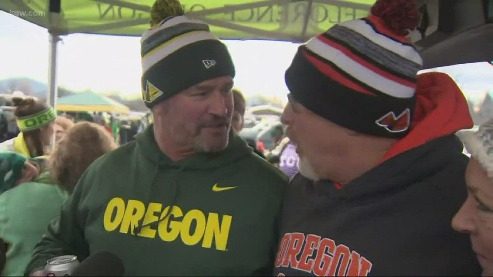 Ducks and Beavers fans are excited for the 121st Civil War.