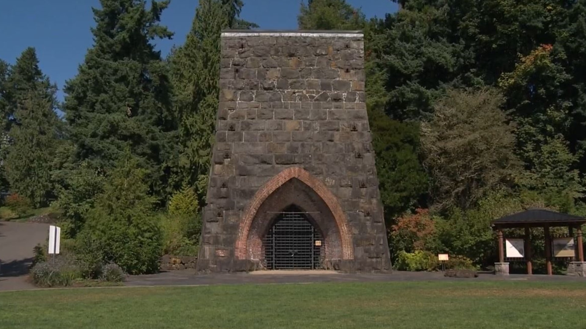 How infrastructure and a name change transformed Lake Oswego