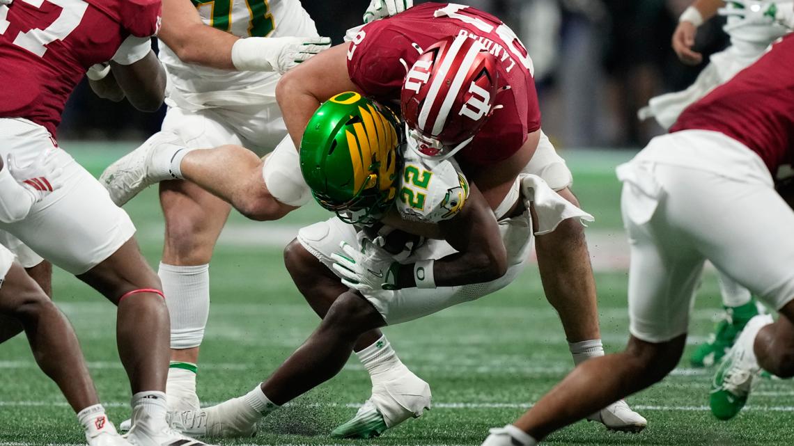 Peach Bowl live updates: Indiana dominates Oregon, 56-22