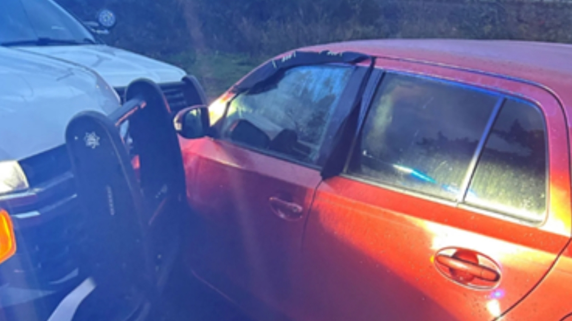 Multnomah County deputies arrest man accused of ramming patrol cars