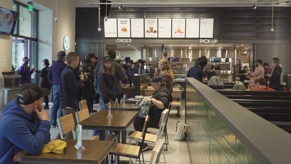 Shake Shack opens downtown Portland location