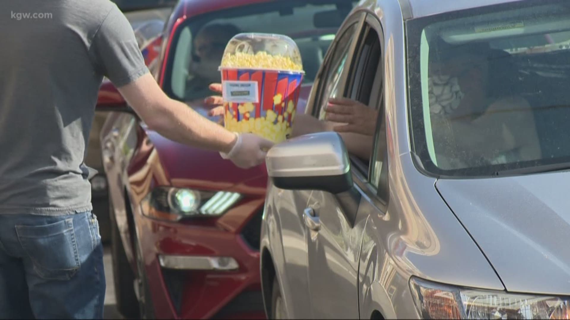 The St. Helens community rallied around a local movie theater.