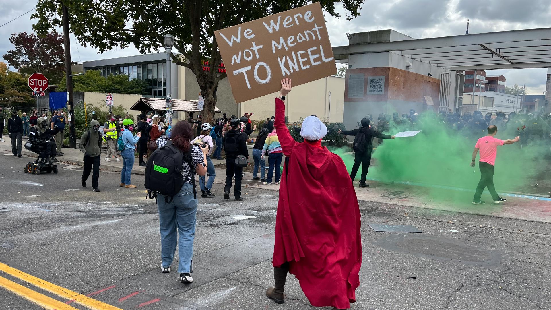 Feds use tear gas on protesters at Portland ICE facility Saturday | kgw.com
