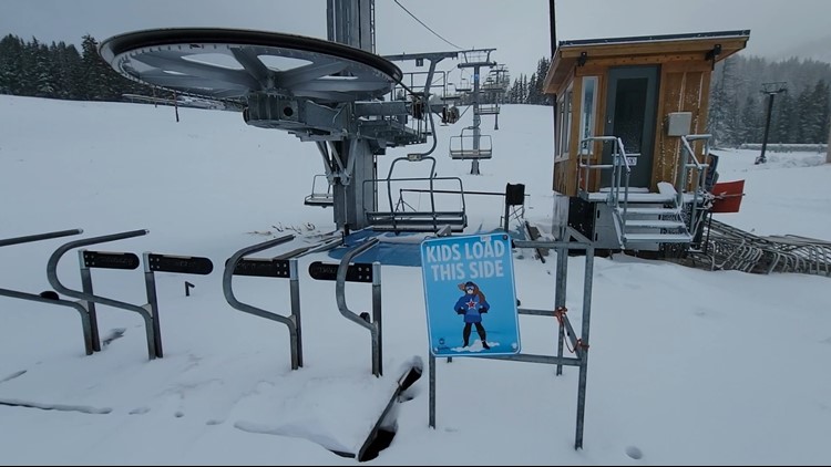 Timberline opens two lifts Monday; Mt. Hood Meadows lifts open Tuesday