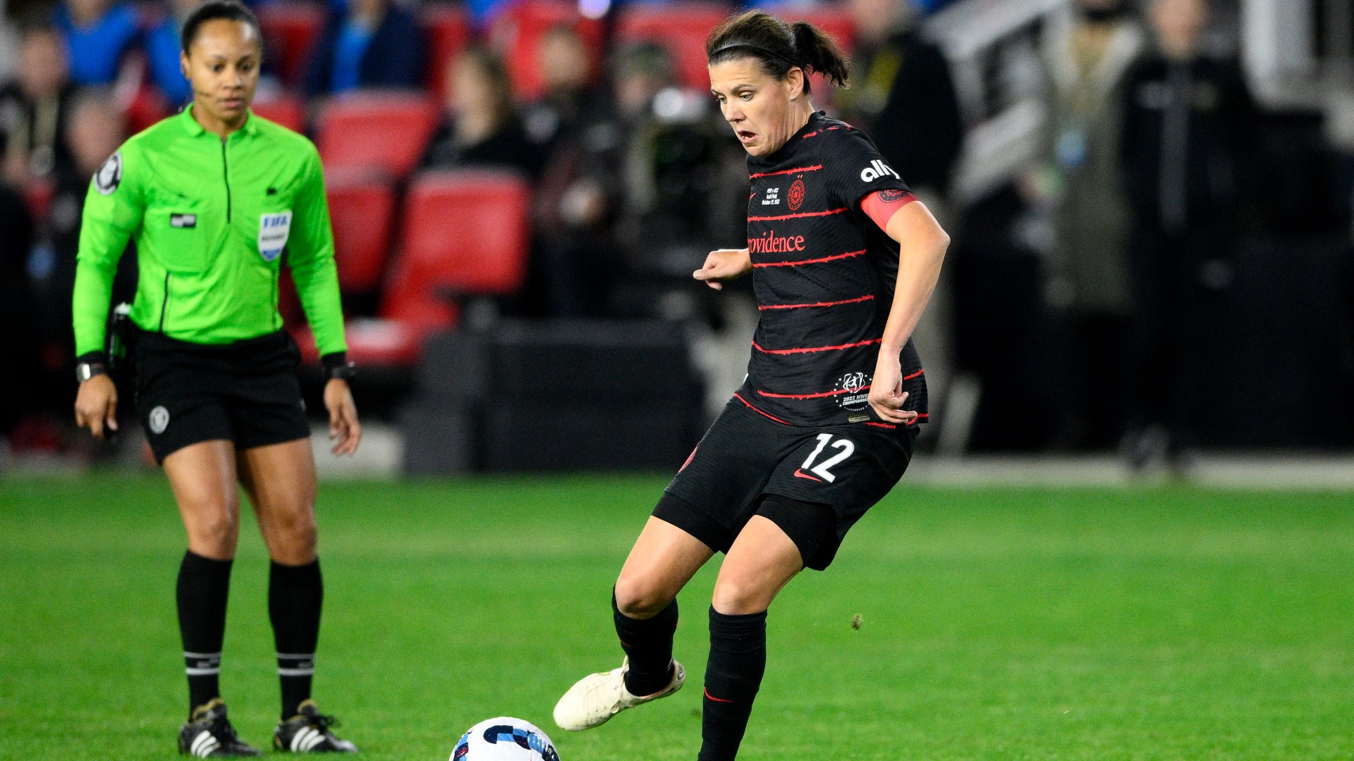 Portland Thorns Re-sign NWSL Legend Christine Sinclair | Kgw.com