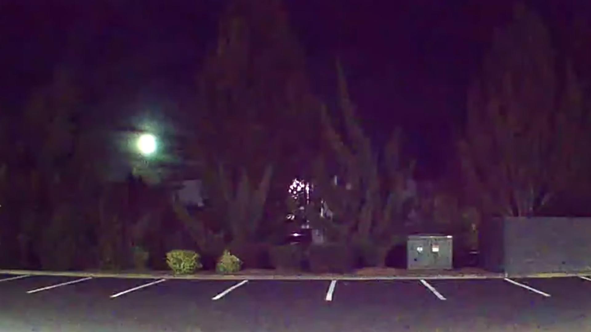 KGW viewers sent us their videos of a meteor streaking through the sky in Oregon on Monday night.