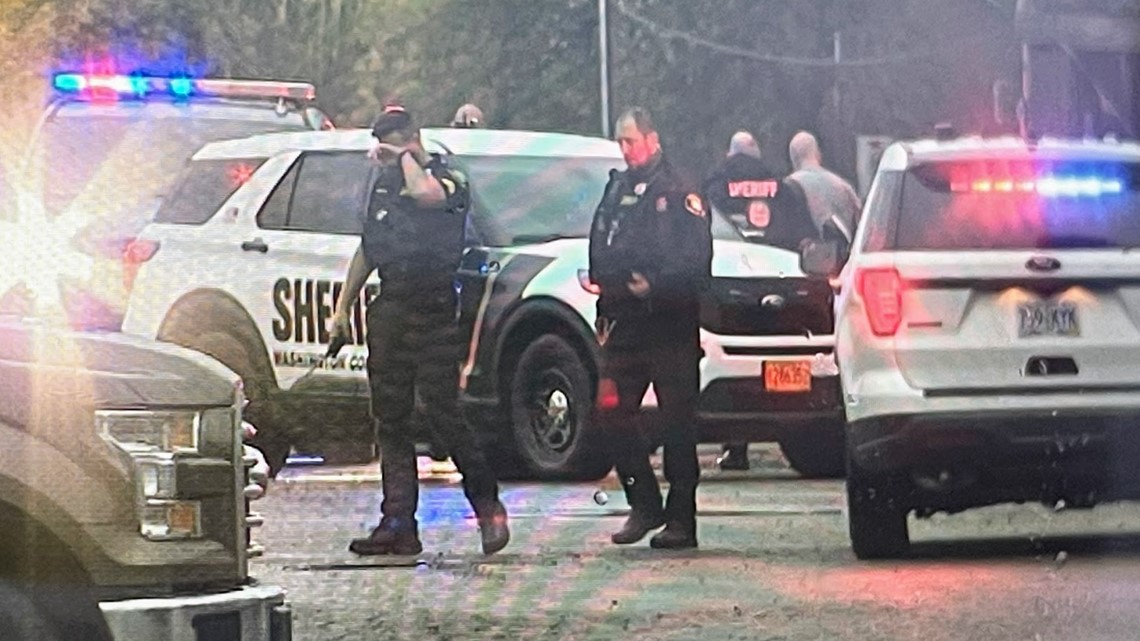 Deputies take suspect into custody after pursuit in Gaston - Vimarsana News