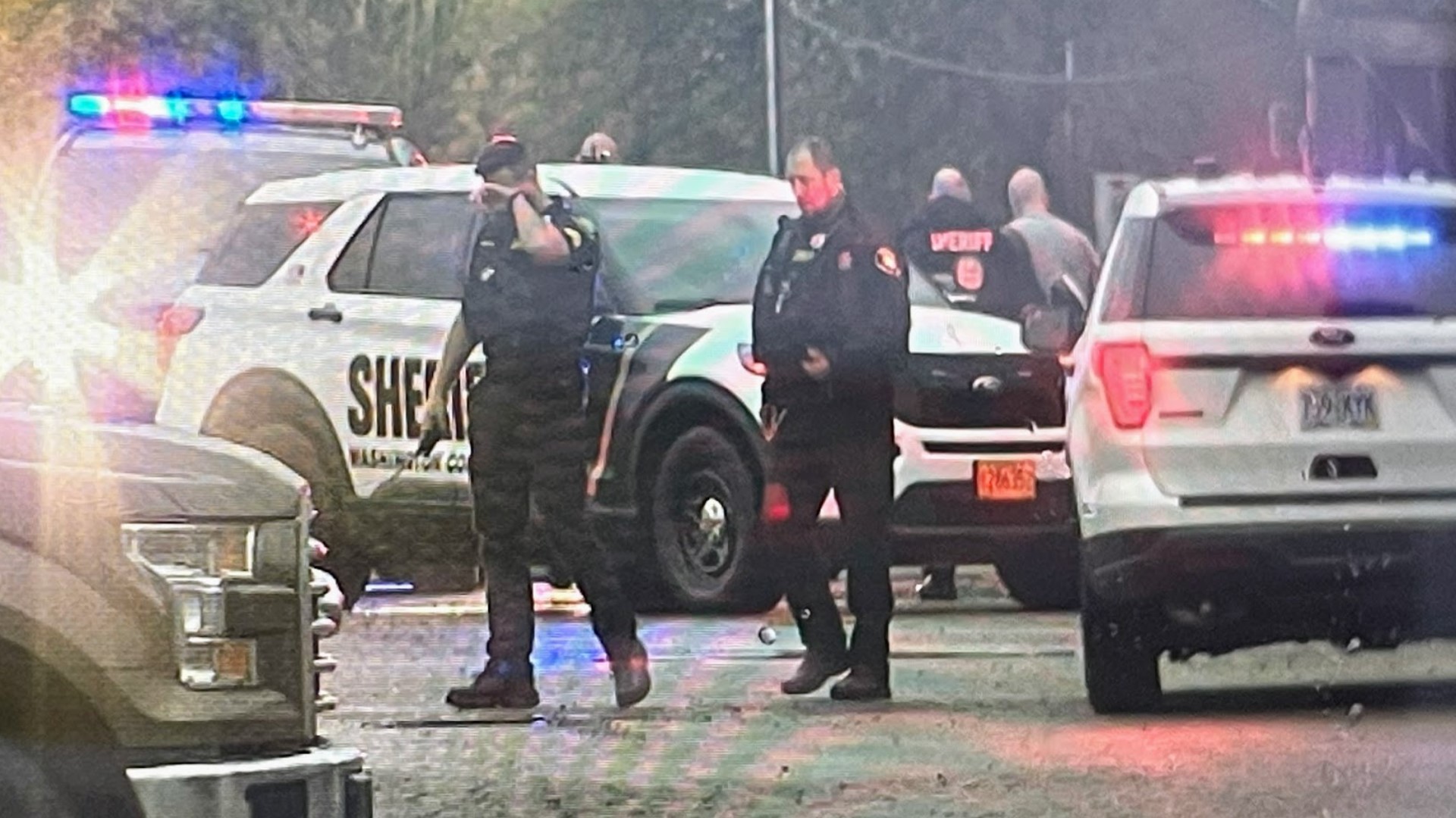 Deputies take suspect into custody after pursuit in Gaston | kgw.com