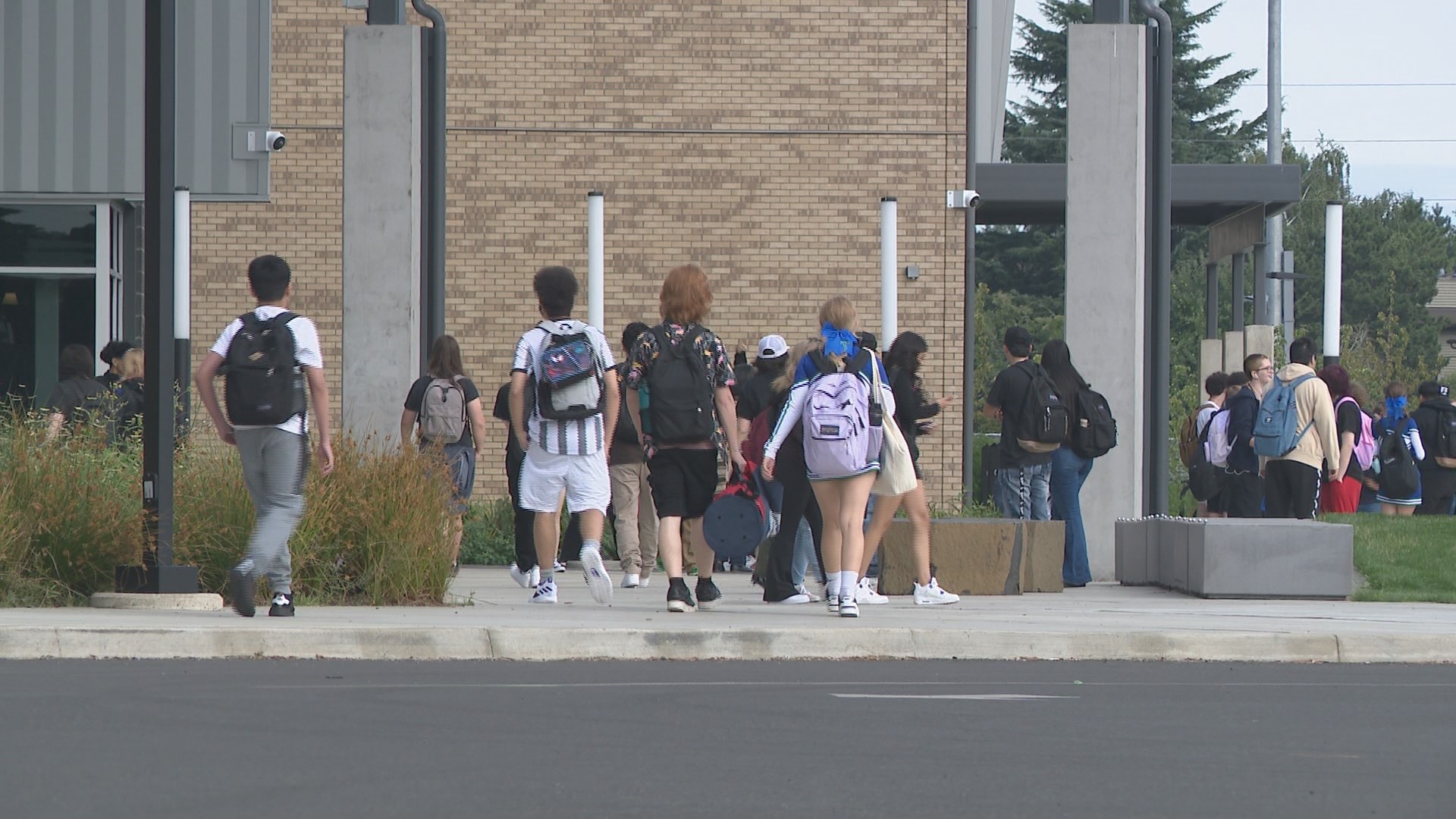 Students in the school district started class two hours late on Monday. The district lost seven school days as a result of the strike.