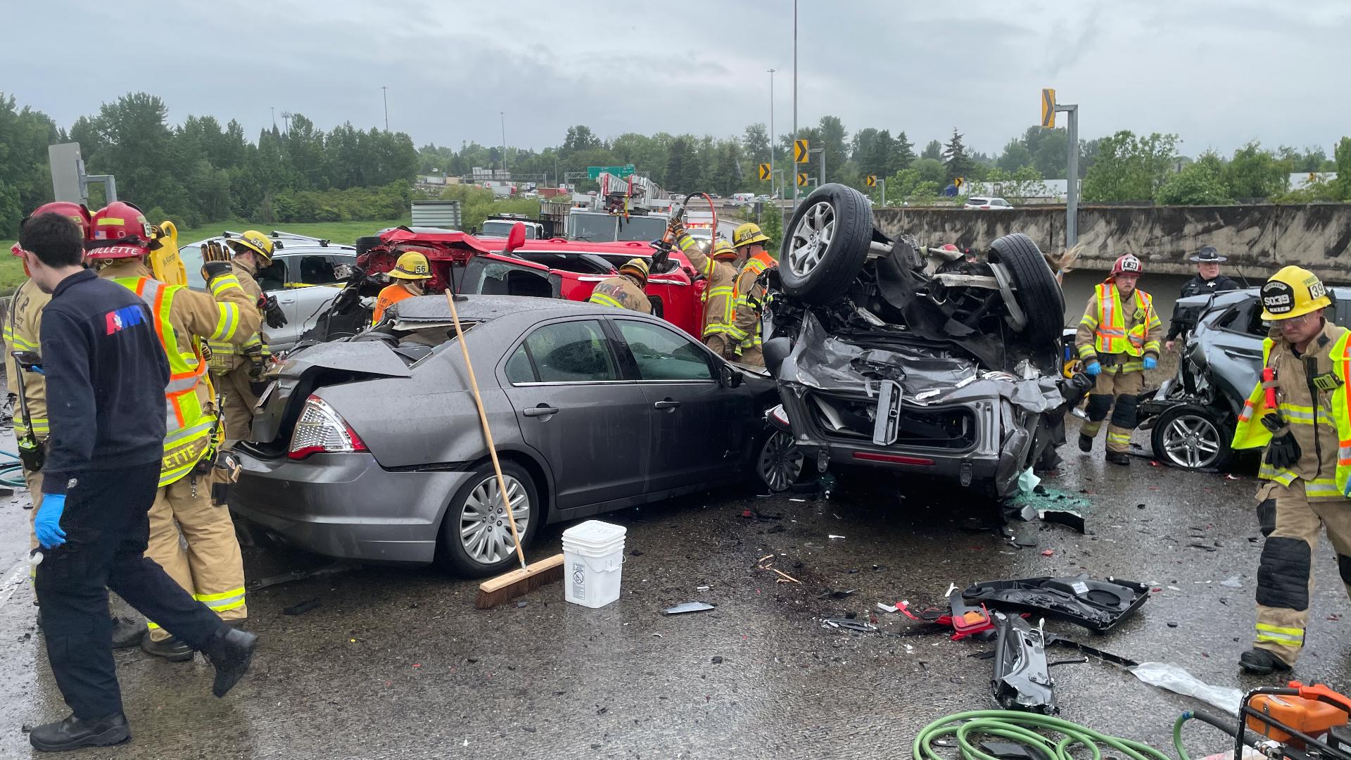 2 hospitalized after crash on Interstate 5 near Tualatin | kgw.com