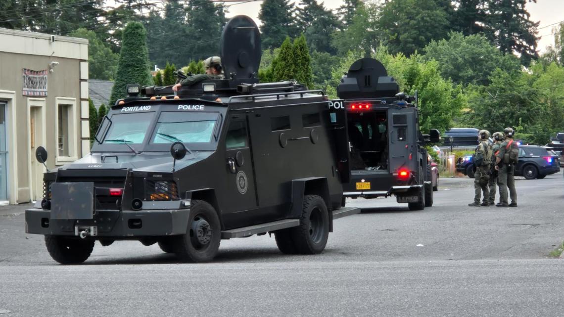 Portland police search for armed carjacking suspects ends | kgw.com