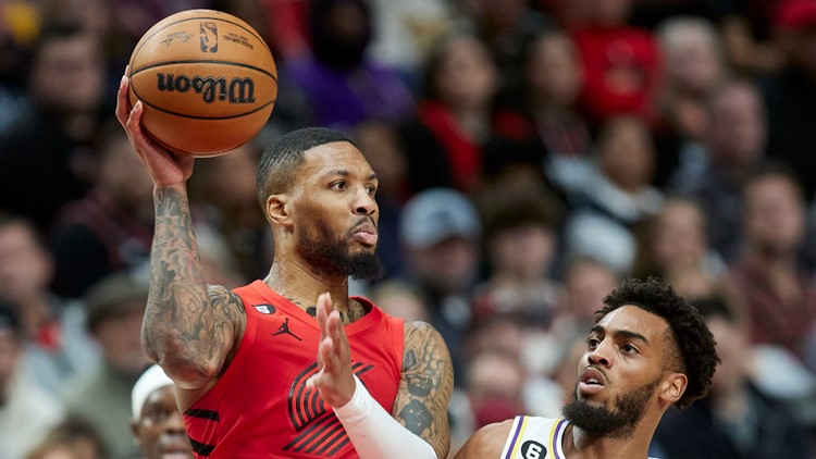 Trail Blazers blow 25-point halftime lead in 121-112 loss to Lakers