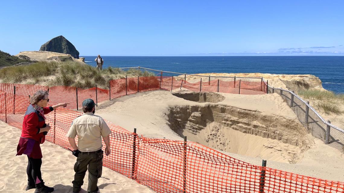 Cape Kiwanda sinkholes continue to shift, park officials warn Oregon coast  visitors 