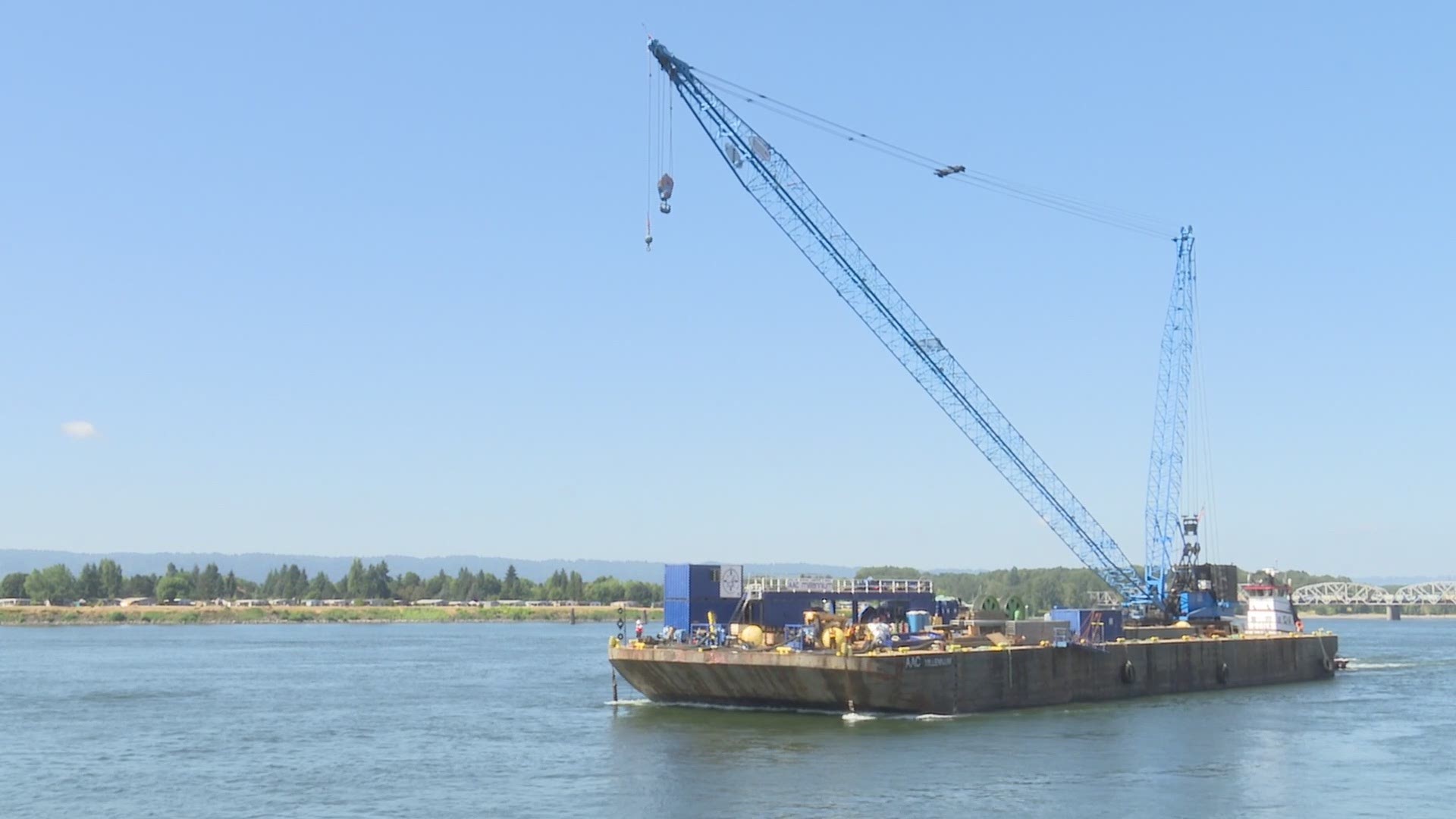 Overnight lane closures on the Interstate Bridge start tonight in preparation for the nine-day closure of the northbound span next month.