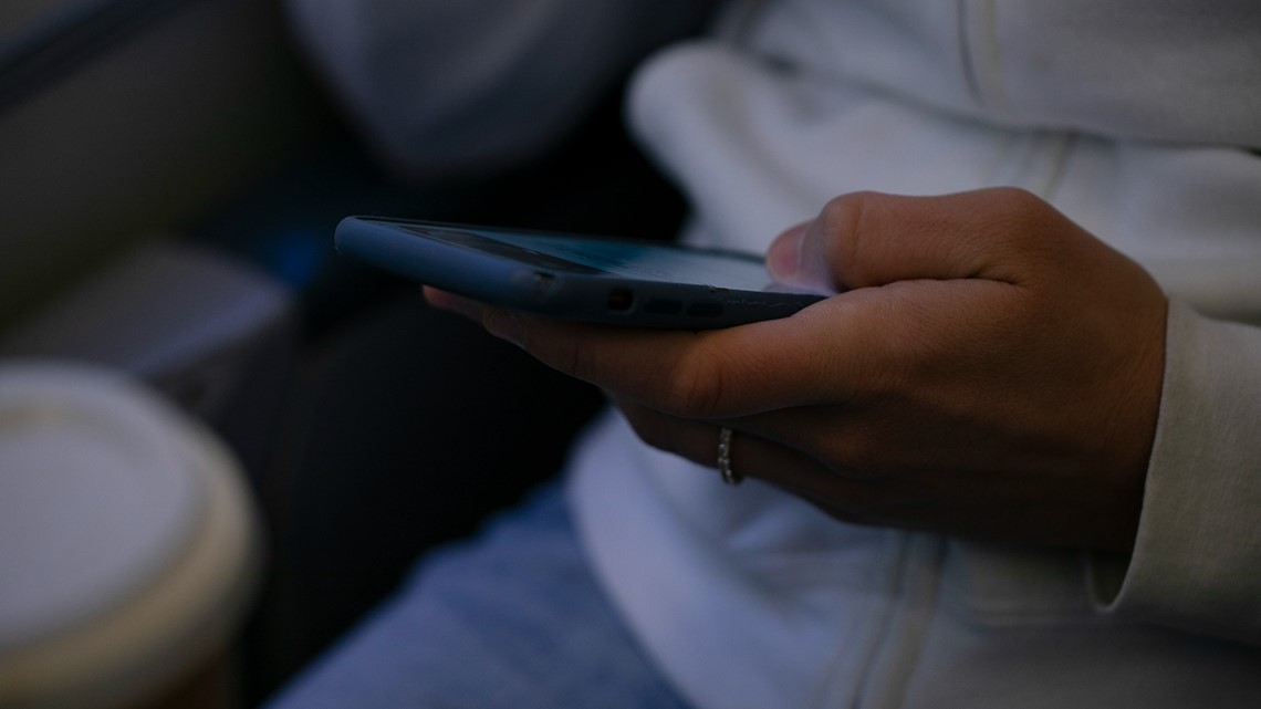 Mandatory reporters frustrated by child abuse hotline wait times - Vimarsana News