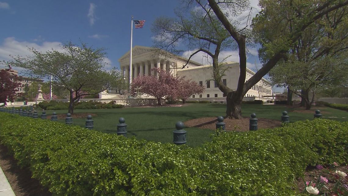 Oregon leads Supreme Court challenge to Trump's tariffs