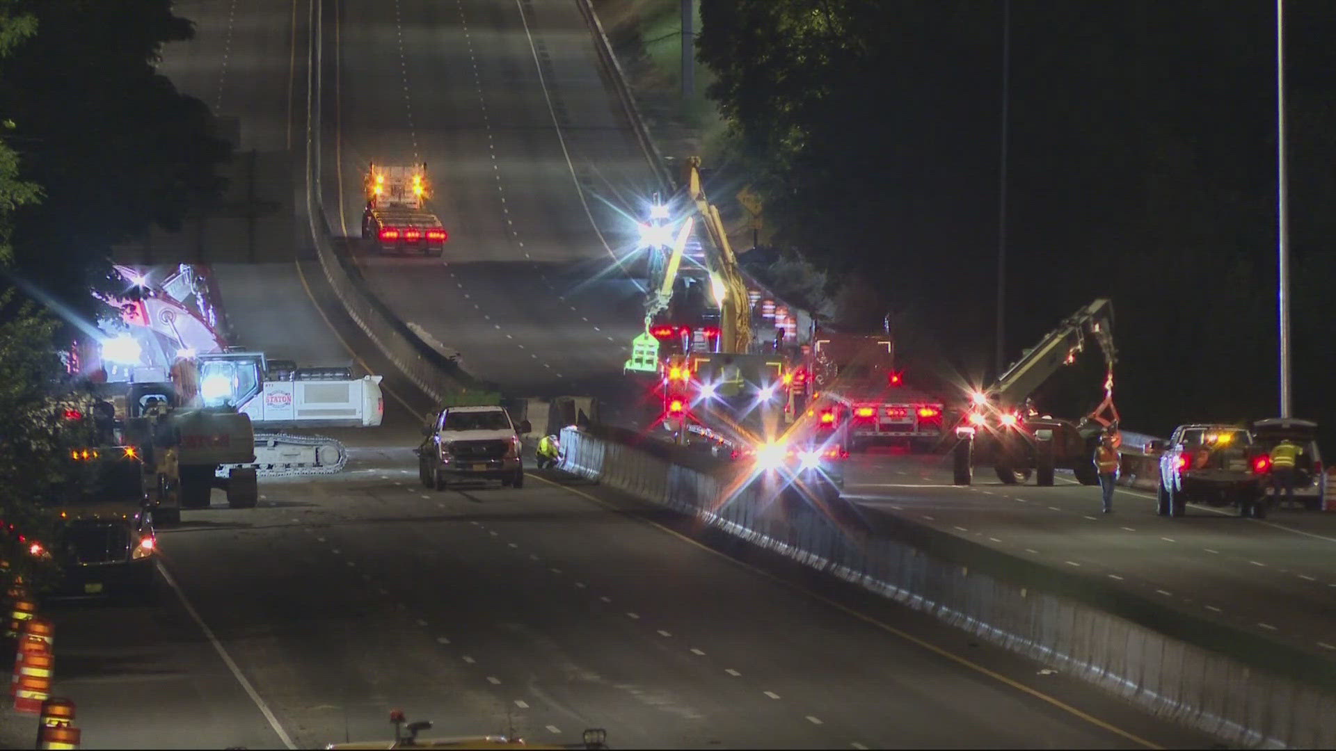 Interstate 5 north and south closed between Terwilliger Boulevard and Capital Highway, as well as several onramps, to repair a freeway overpass.