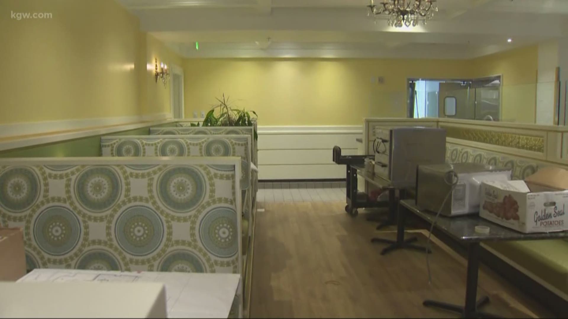 Mother's Bistro is moving to a brand new location, with a bigger kitchen, and a bakery where you can watch them bake biscuits while you eat. The mother herself, Lisa Schroeder, gave Cassidy Quinn a tour of the new space. www.mothersbistro.com