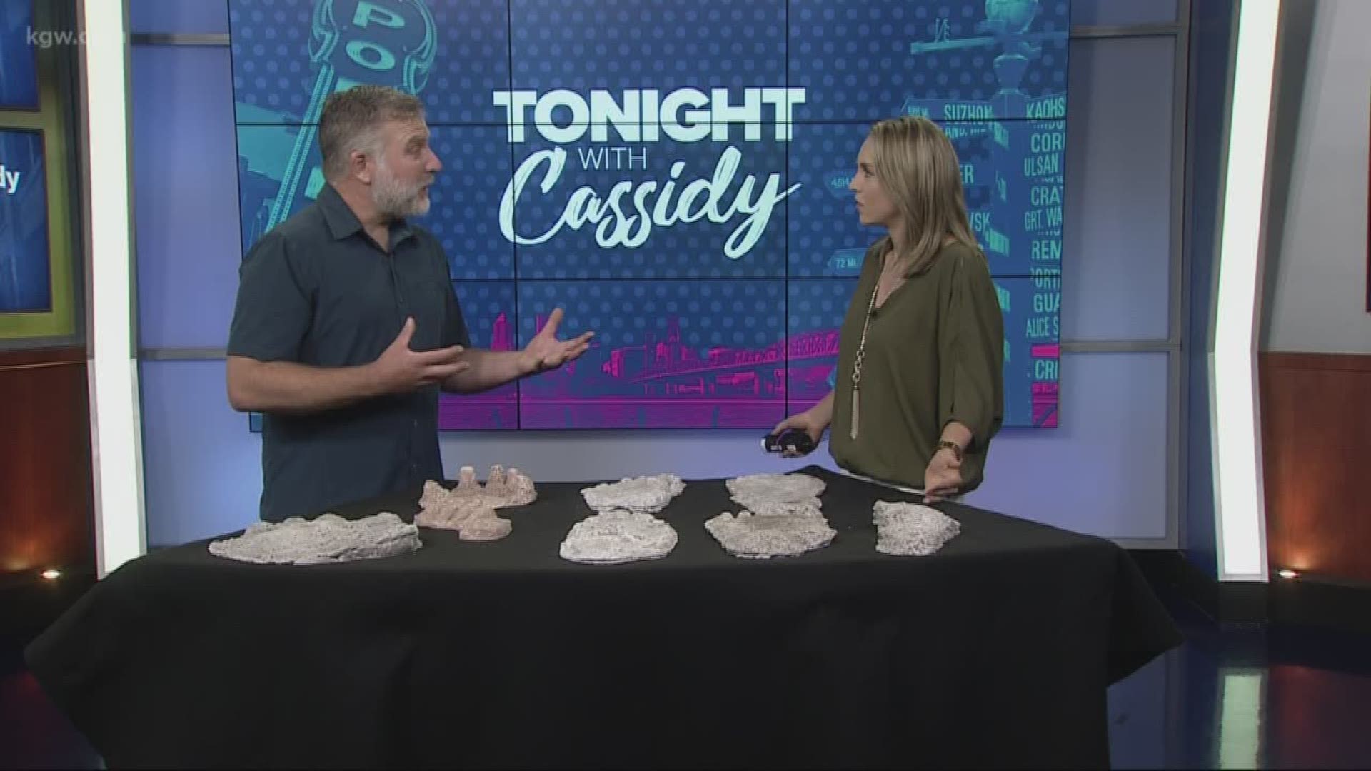 The 2nd annual Oregon bigfoot Festival is this weekend. So we talked to Cliff Barackman, a researcher from the Animal Planet show "Finding Bigfoot," to see what kind of evidence he has.
#TonightwithCassidy