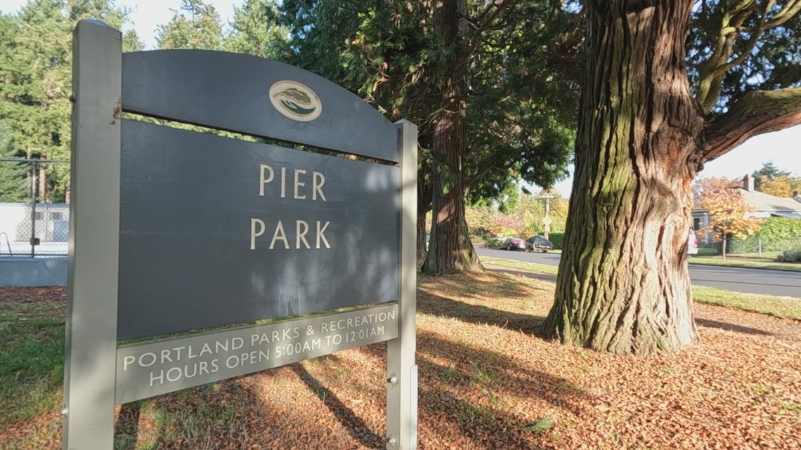 Students help to care for Pier Park in St. Johns