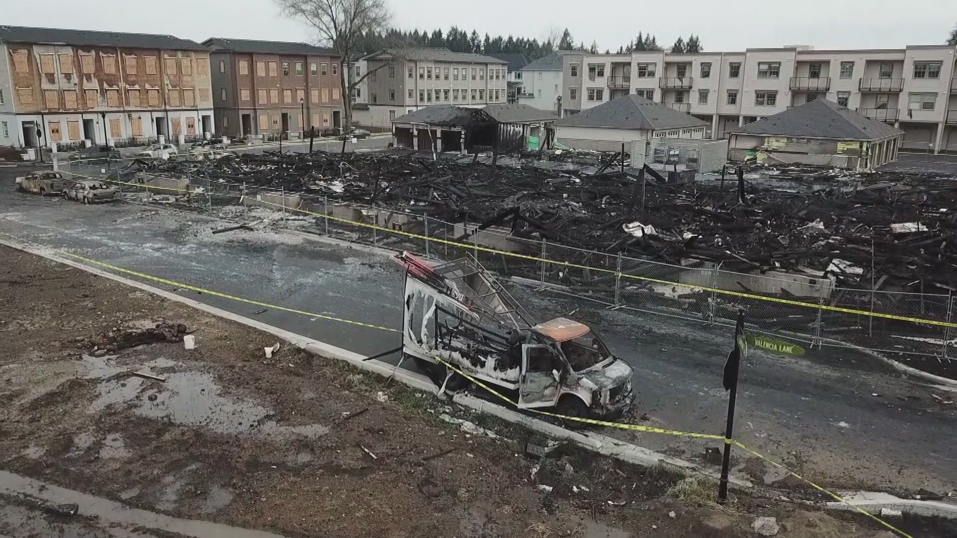A blaze in the Villebois community of Wilsonville went from one alarm to three alarms in a matter of minutes. Twenty homes are no longer livable and about 14 cars and trucks were destroyed. Here's a look from our drone at the aftermath. More: https://on.kgw.com/2U7TsEk