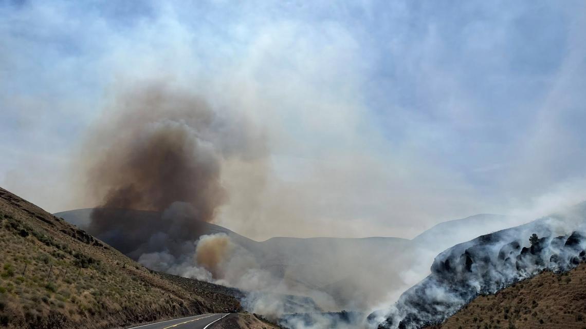 Oregon Wildfires: Ferry, Rowena Fires Update