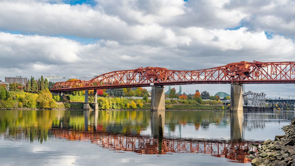 Portland Broadway Bridge Closes Six Months for Deck Replacement