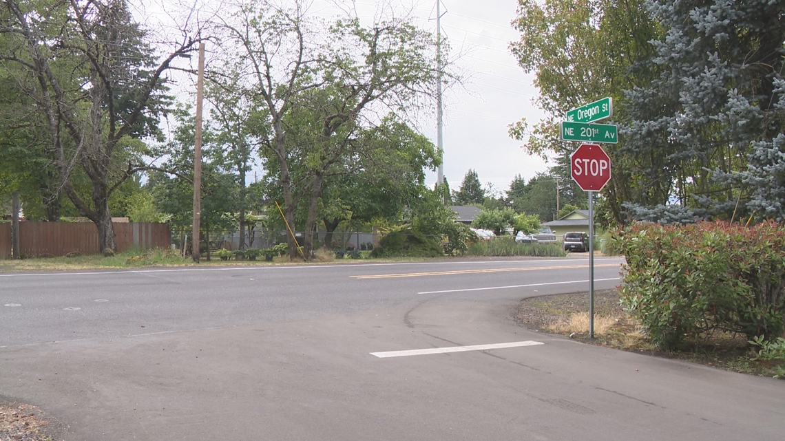 Motorcyclist dies in single-vehicle crash in Gresham, police say