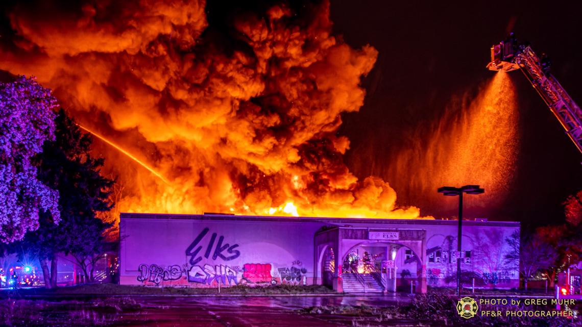 Former Elks Lodge in Northeast Portland destroyed in massive fire - Vimarsana News