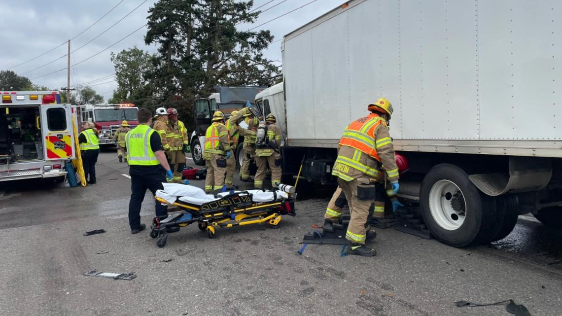 One Dead in Multi-Vehicle Crash on Highway 99