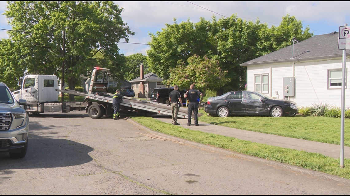 Washington armed robbery suspects arrested after chase ends in Portland ...