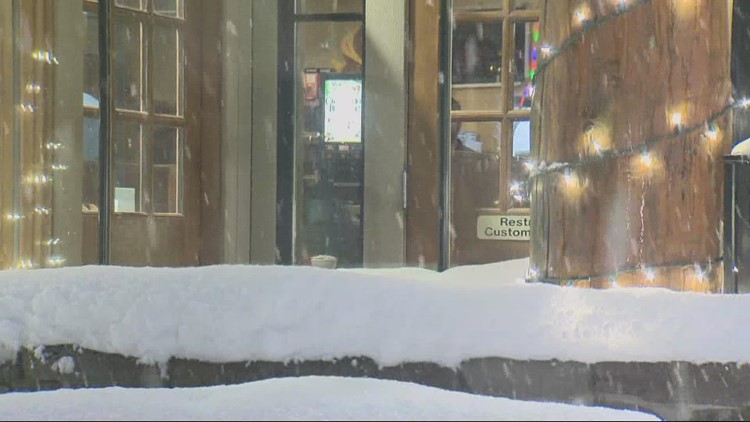 Snow in Oregon: Hood River gets 3-5 inches, Cascades could see up to 2 feet