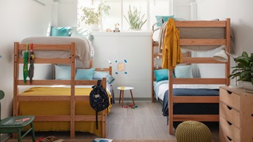 Oregon nonprofit that helps homeless families receives $2.5 million from Jeff Bezos fund