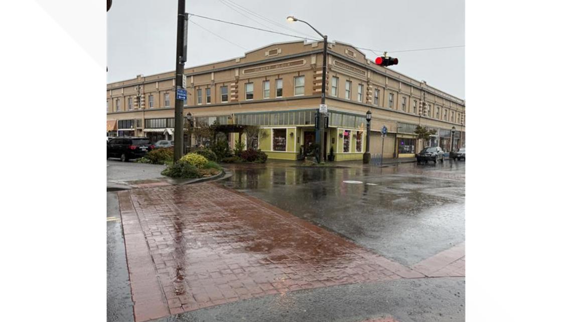 Atmospheric river dumps rain on Oregon coast