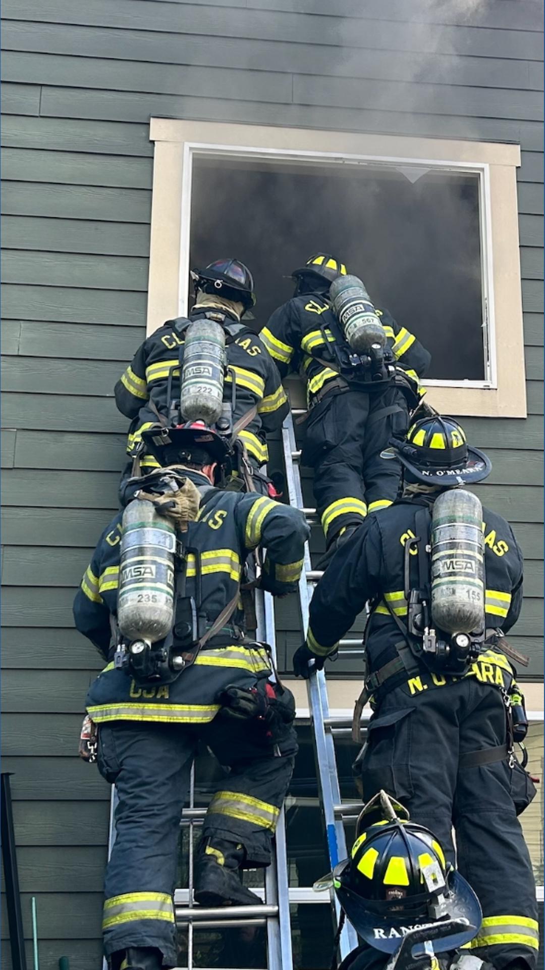 2 hospitalized after being rescued from Oak Grove house fire | kgw.com
