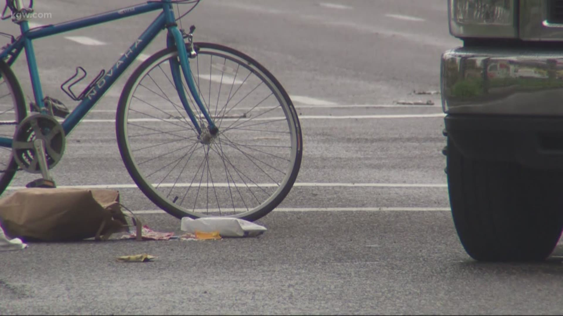 Bike commuters want dangerous Broadway at Grand safety improvements