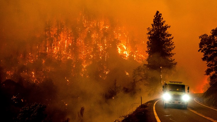 Western flames spread, California sees its largest 2022 fire