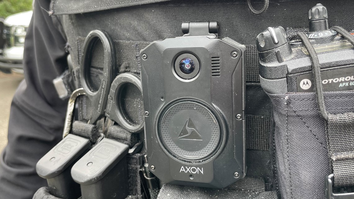 Clark County deputies conduct body cam pilot program - Vimarsana News