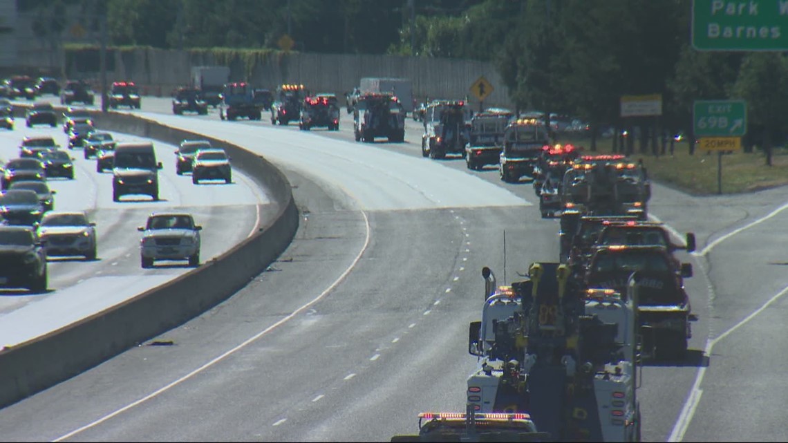 Tow truck procession honors driver murdered on the job