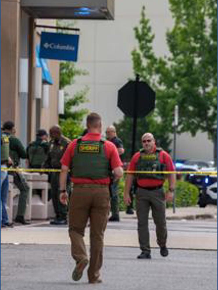 Louisiana governor says there's an active shooter at mall in Baton ...