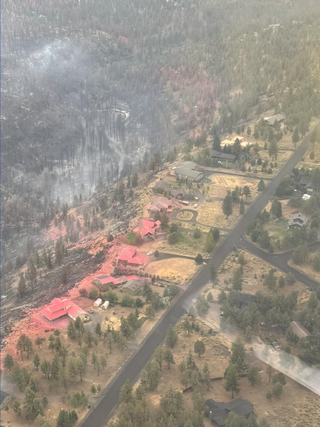 Four homes destroyed as Flat Fire burns 23,000 acres in central Oregon ...