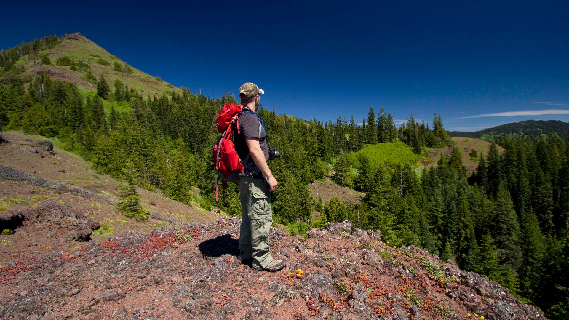 Hiking the Iron Mountain Trail in the Cascades