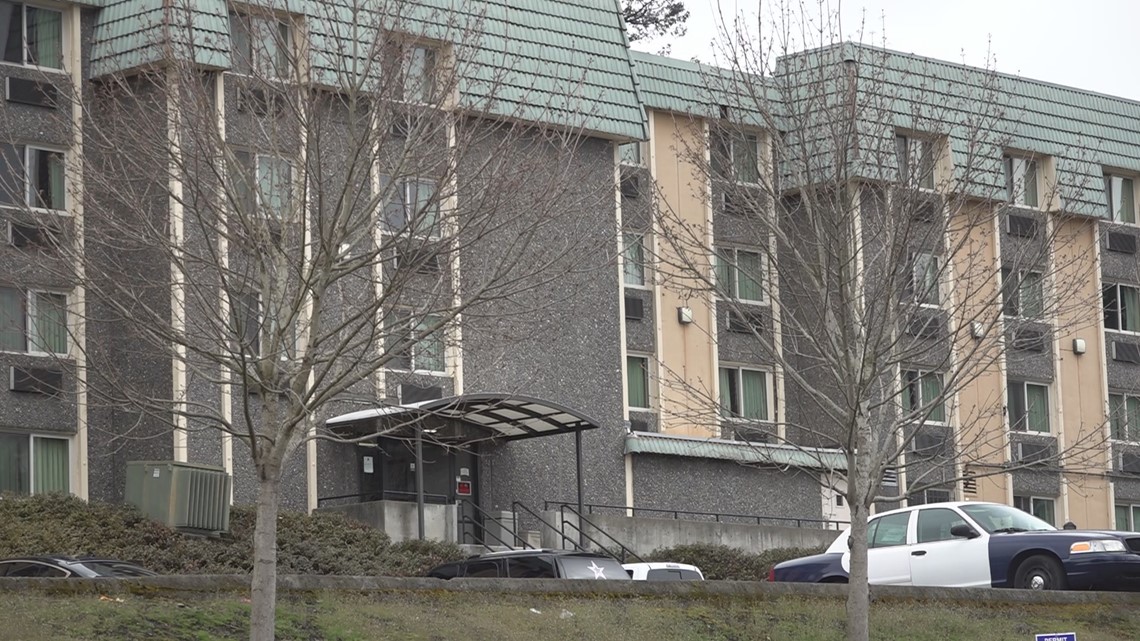 City of Tigard purchase hotel for transitional housing