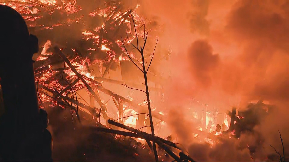 Massive fire breaks out at old Blue Heron paper mill | kgw.com