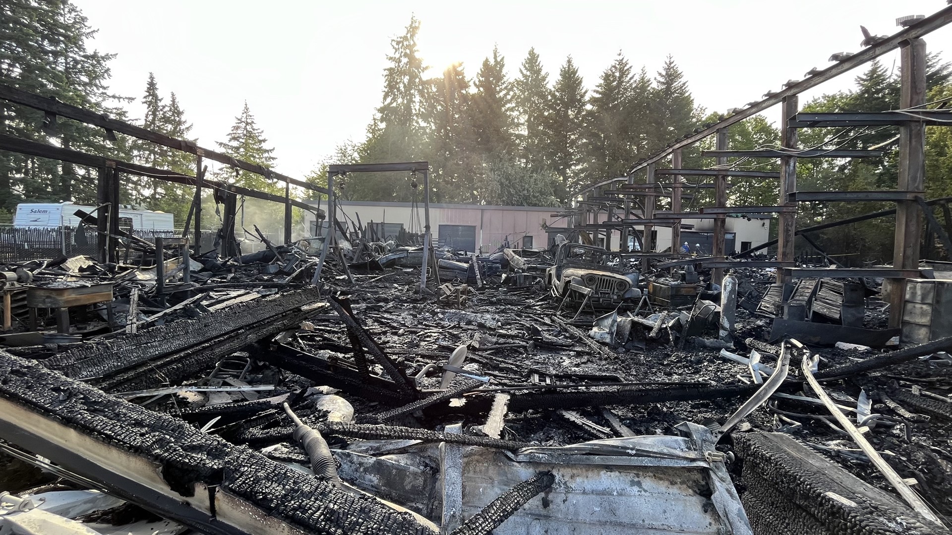 Fire destroys large industrial building in Clark County | kgw.com