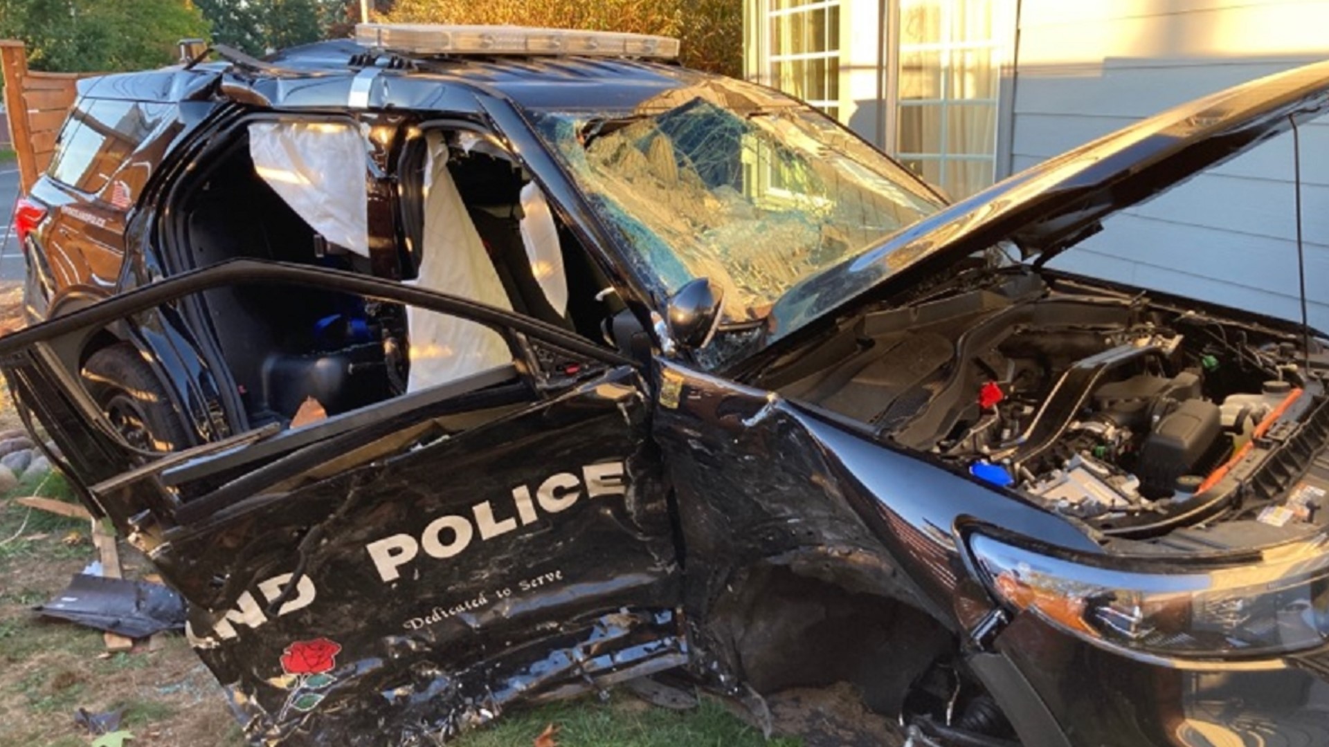 1 dead, 3 injured in Southeast Portland crash | kgw.com